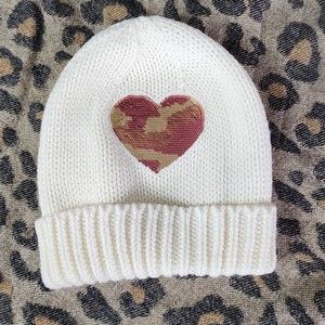 Aeropostale Sequin Camo Silver Heart Beanie NWOT
